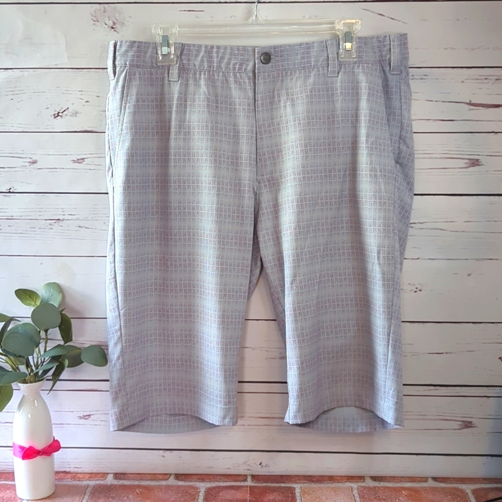 Adidas Men's Grey Pink Navy Flat Front Golf Shorts Athletic Dri Fit 34x32